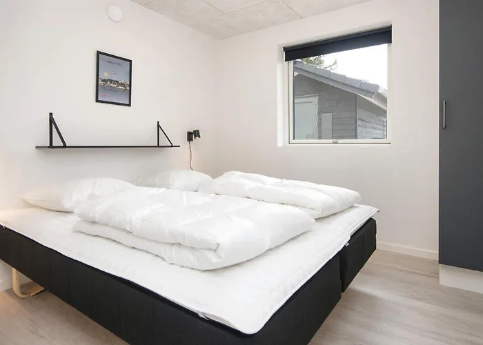 5 Star In Ansager-by Traum